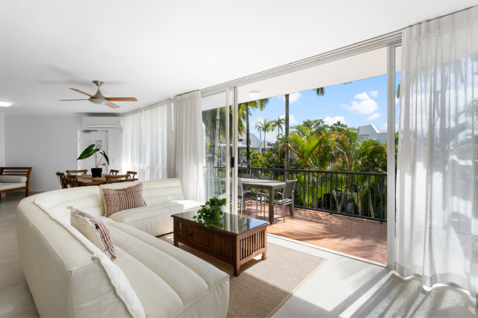 Noosa Tropicana Three Bedroom Penthouse with Rooftop Spa & BBQ - Apartment 16