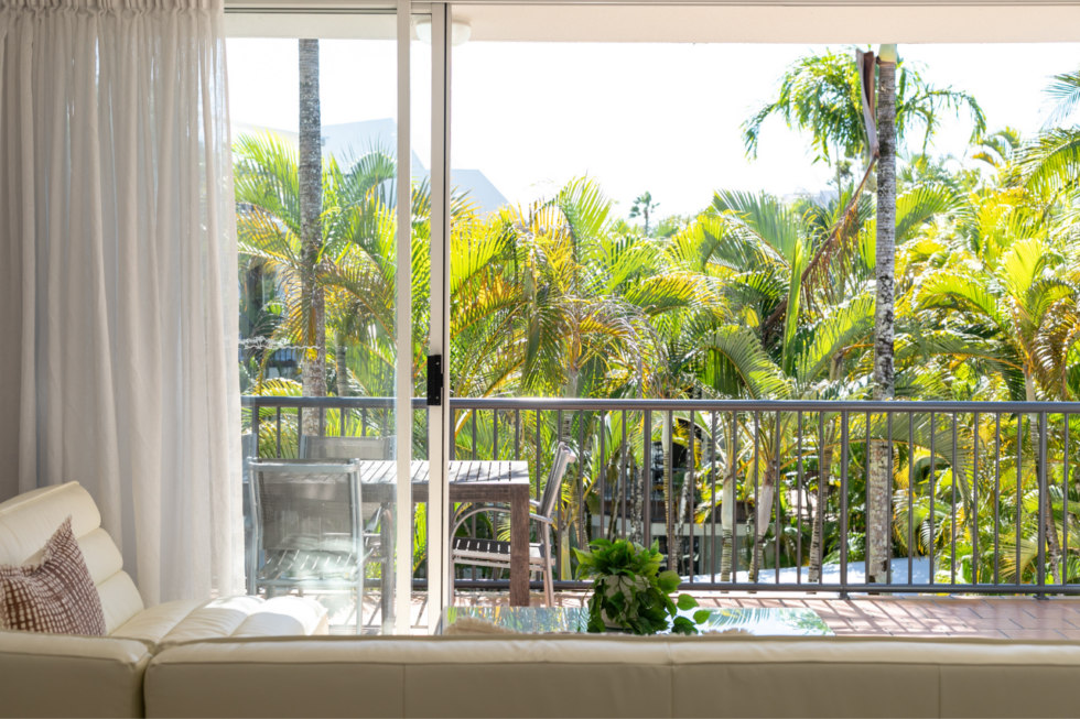 Noosa Tropicana Three Bedroom Penthouse with Rooftop Spa & BBQ - Apartment 16